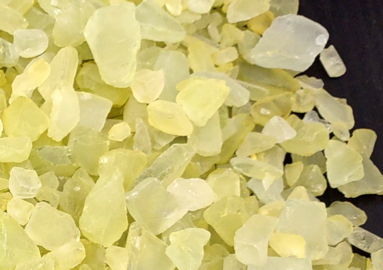 Beach Sea Glass Rough Yellow Green Medium Tumbled (approx. 1 kilogram 0.5-1+ inches) Man made frosted sea glass fragments. Copyright 2024 seashellsupply.com