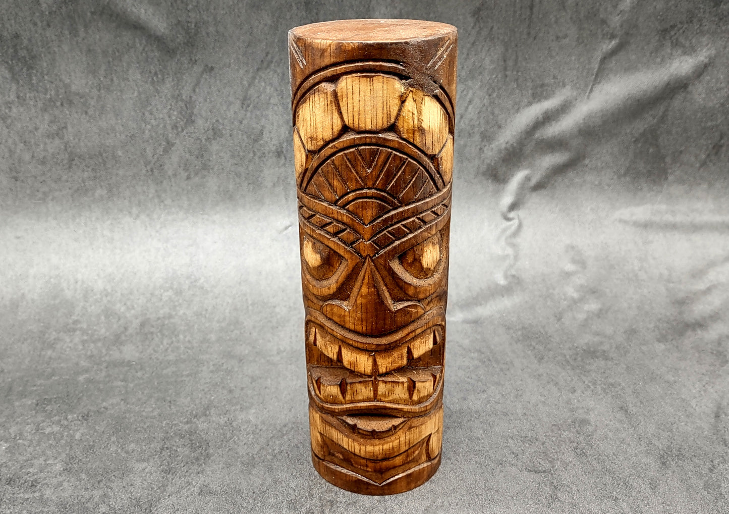 Unpainted Wooden Tiki Totem With Headdress (1 pole approx. 8 inches tall) A fun unique touch of Island table décor!