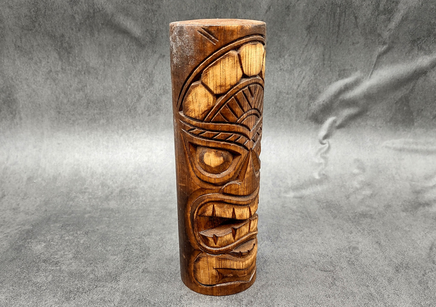 Unpainted Wooden Tiki Totem With Headdress (1 pole approx. 8 inches tall) A fun unique touch of Island table décor!